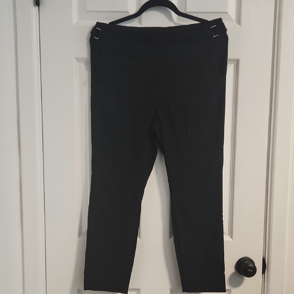 Maurices Black Capri Dress Pants